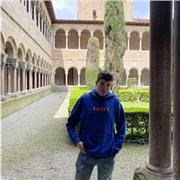 doy clases partículares de inglés, soy un estudiante de filología inglesa en la Universidad de Barcelona con un nivel de inglés de C1-C2 y me puedo adaptar a las necesidades de mis alumnos. Ofrezco clases de hasta el nivel C1 (Advanced) aproximadamente e